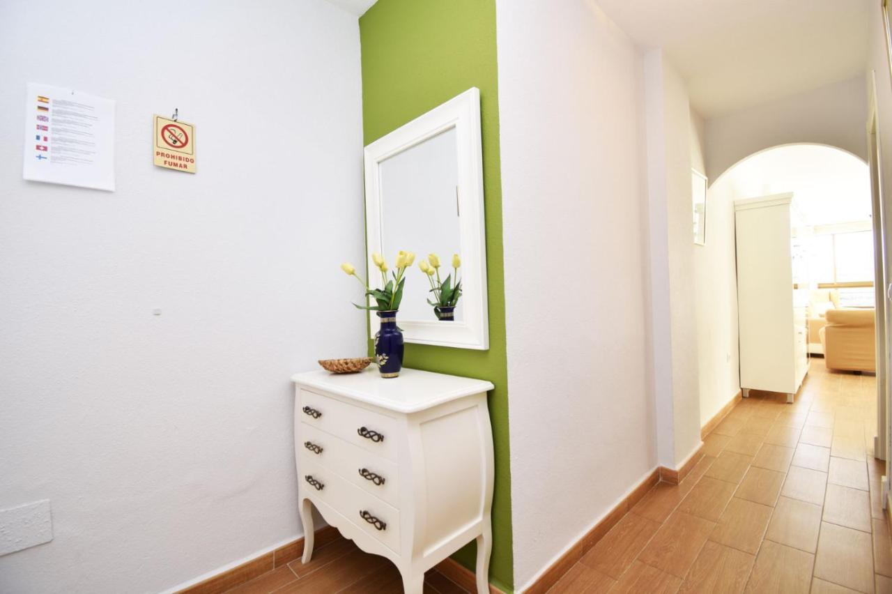 Apartamento Familiar Torresol フエンヒロラ エクステリア 写真