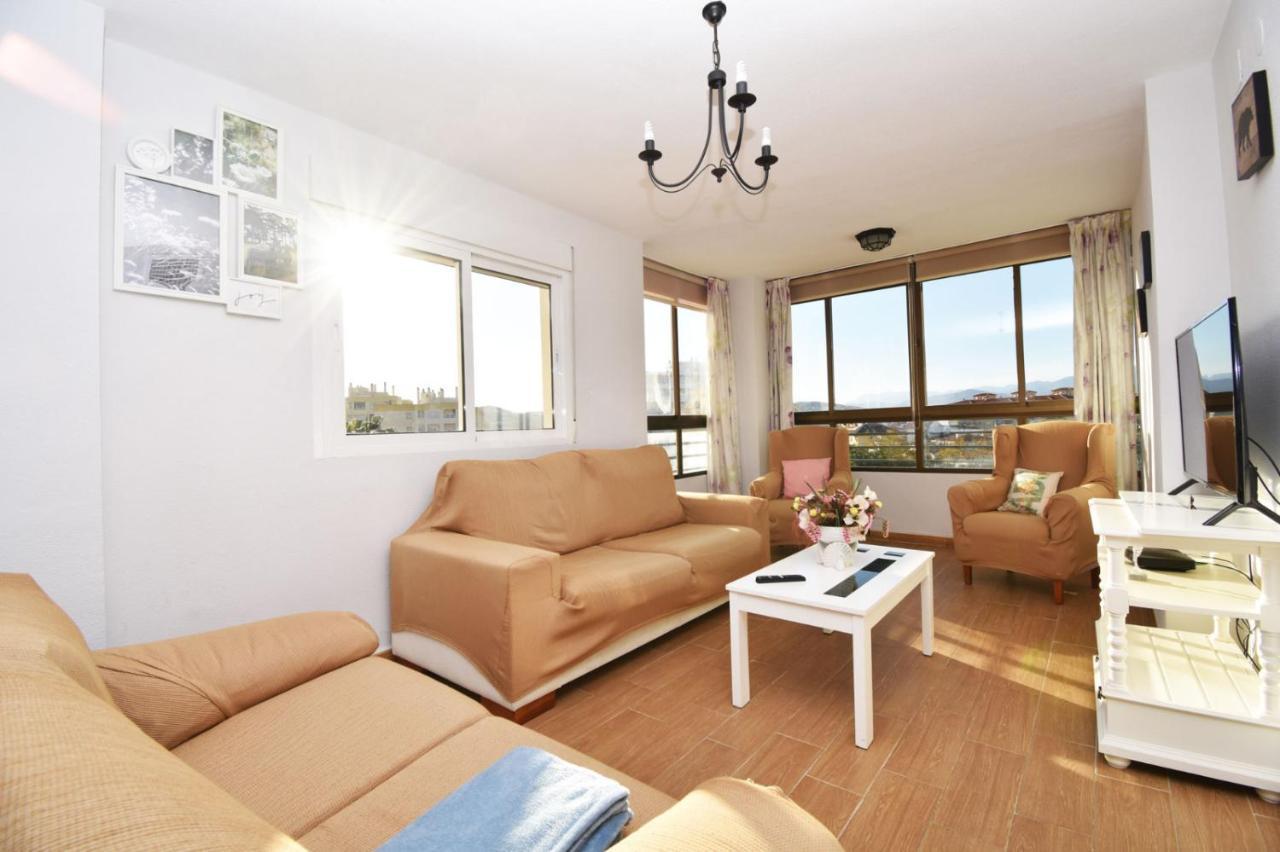 Apartamento Familiar Torresol フエンヒロラ エクステリア 写真