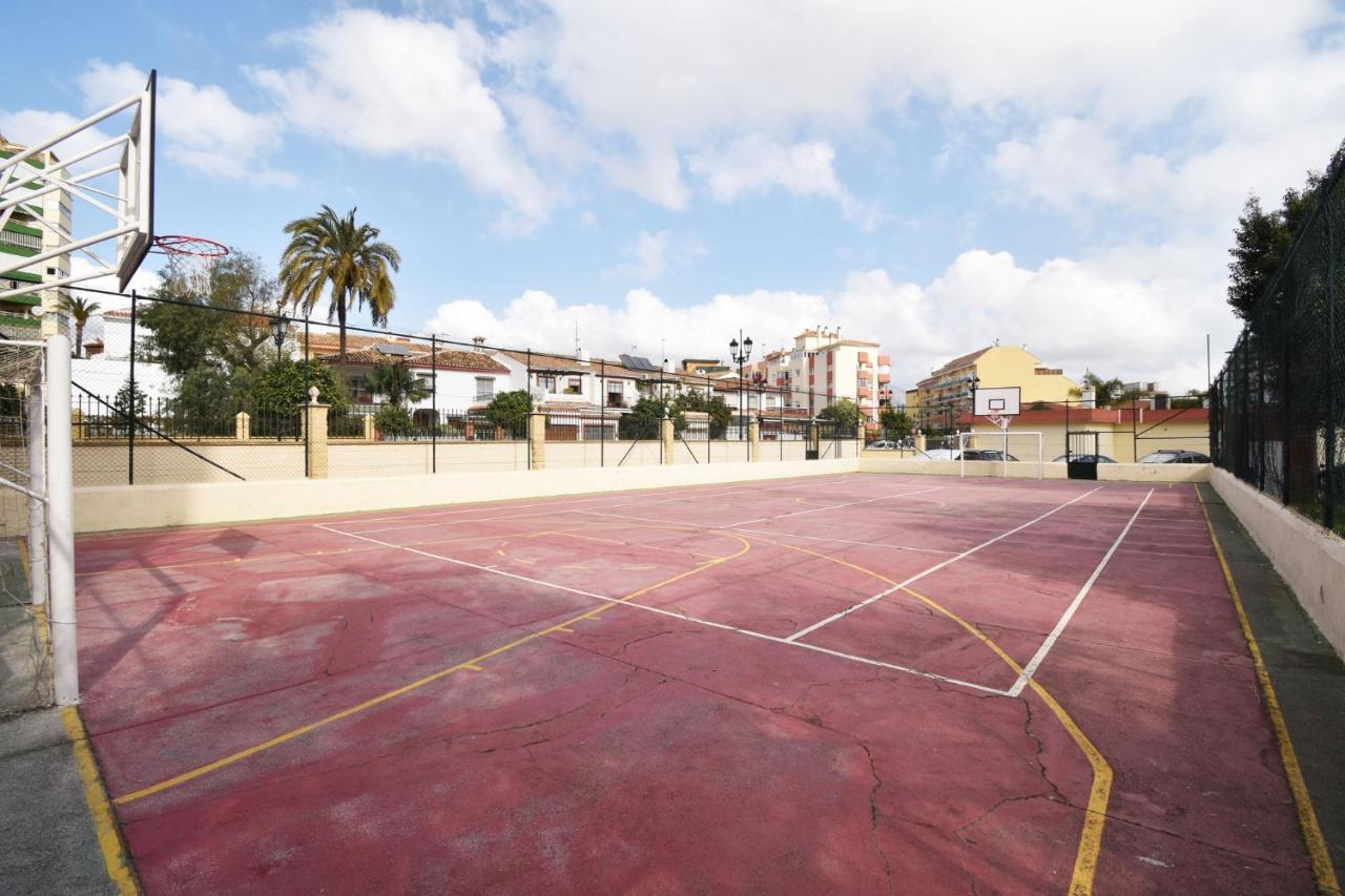 Apartamento Familiar Torresol フエンヒロラ エクステリア 写真